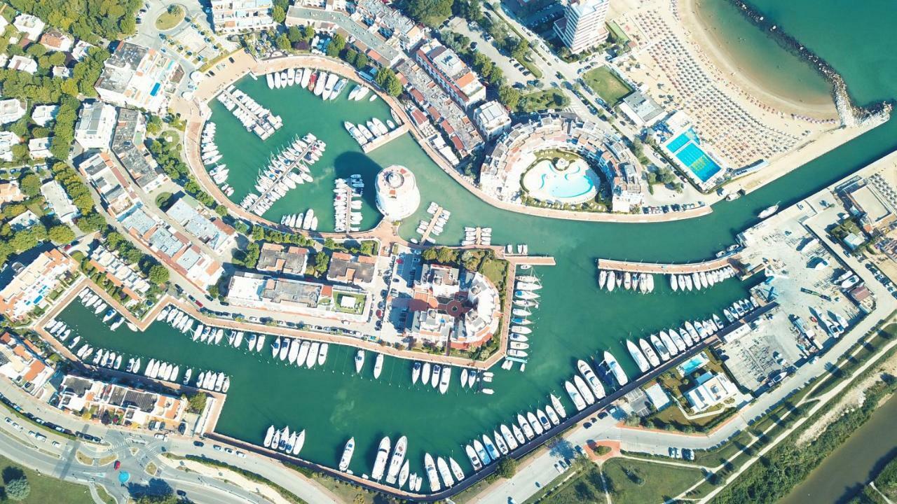 Portoverde Luxury Houseboat Misano Adriatico Exterior foto